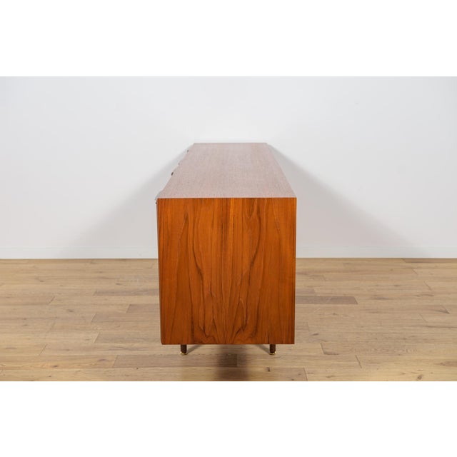 Mid-Century Modern Teak Sideboard by Tom Robertson for McIntosh, United Knigdom, 1960s For Sale - Image 4 of 18