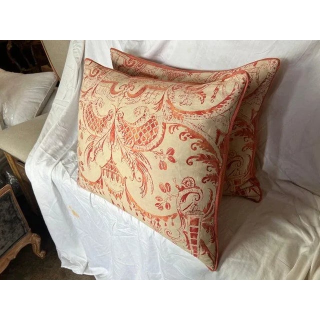 Baroque Pair of Mezzianno Patterned Fortuny Pillows W/ Linen Backs For Sale - Image 3 of 8