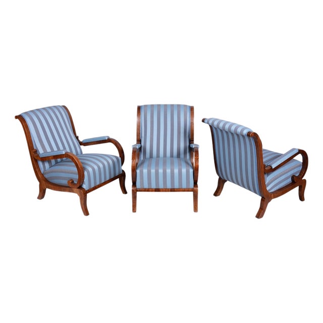 Biedermeier Lounge Chairs in Oak, Spruce and Walnut, Austria, 1830s, Set of 3 For Sale