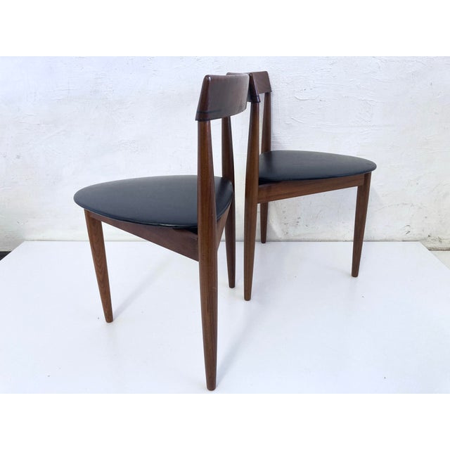 Wood Roundette Side Chairs in Teak and Faux Leather by Hans Olsen for Frem Rojle, 1960s, Set of 2 For Sale - Image 7 of 15