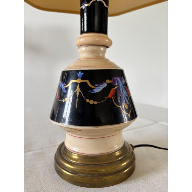 1920s Art Deco Table Lamp in Glazed and Gilded Porcelain, 1920s For Sale - Image 5 of 10