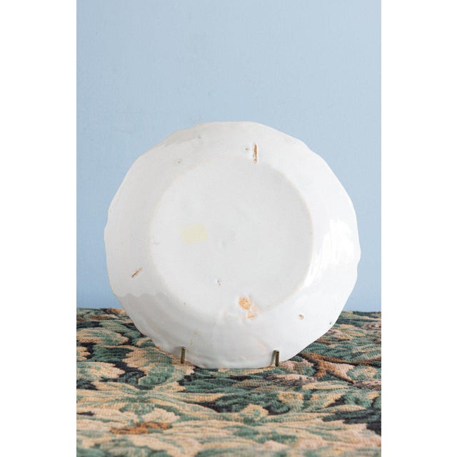 Red Floral Faience Plates from La Rochelle, 18th Century, Set of 2 For Sale - Image 6 of 8