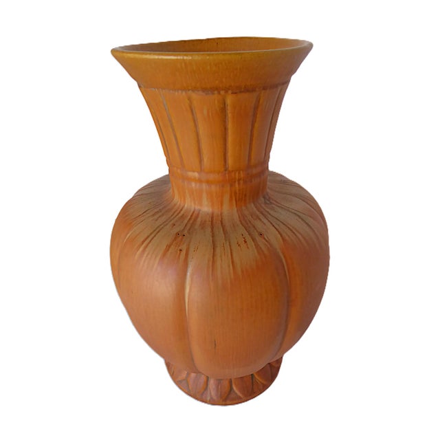 This highly sought after vintage Pfaltzgraff orange pottery vase, produced in the 1940s early 50s. Beautiful striated...