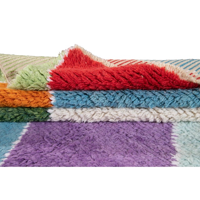 21st Century Modern Moroccan-Style Wool Rug For Sale In New York - Image 6 of 13