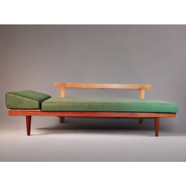 Mid-Century Scandinavian Lettvint Daybed in Teak and Green Fabric by Ingmar Relling for Ekornes, 1960s For Sale - Image 6 of 13