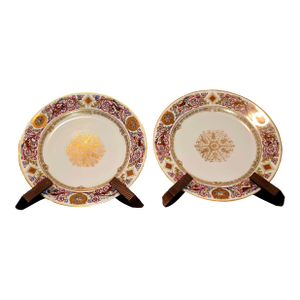 Mid 19th Century Sèvres Chateau De Fontainebleau Plates- Set of 2