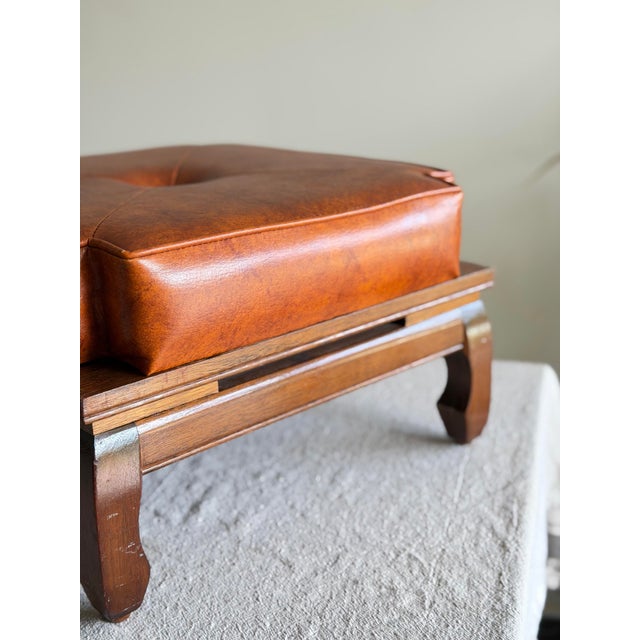 1960s 1960s Ricardo Lynn Mid-Century Modern Leather Ottoman Stool With Carved Wood Base For Sale - Image 5 of 11