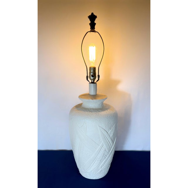 Postmodern Vintage Postmodern Palm Regency Plaster-Style Statement Lamp For Sale - Image 3 of 11