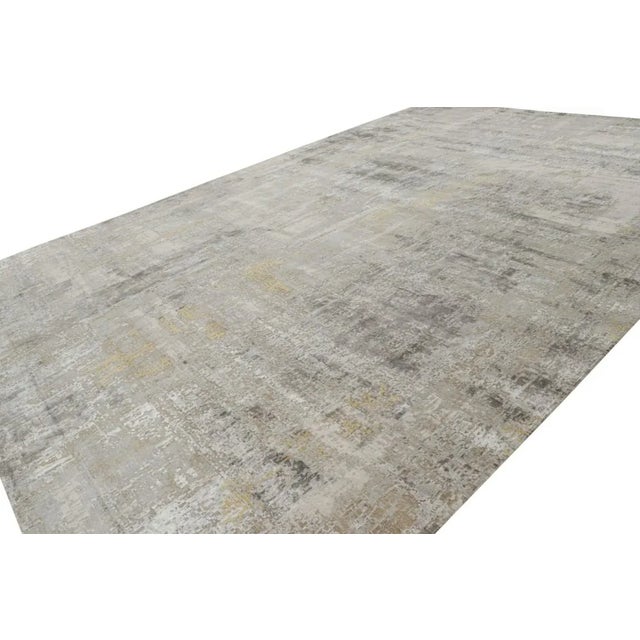 2010s Rug & Kilim’s Oversized Abstract Rug in Silver-Gray and Beige-Brown Patterns 11x19 For Sale - Image 5 of 7