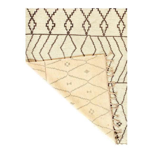 Contemporary Pasargad DC Ivory Fine Hand Knotted Moroccon Rug For Sale - Image 3 of 4