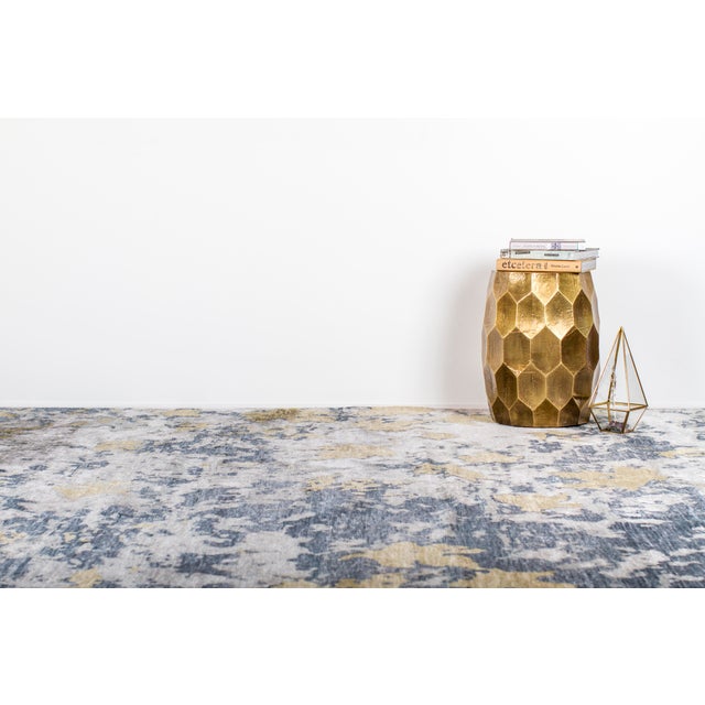 Exquisite Rugs, Dartford, Hand knotted, Bamboo/Silk, Blue/Gray (8'x10') Area Rug For Sale In Los Angeles - Image 6 of 10