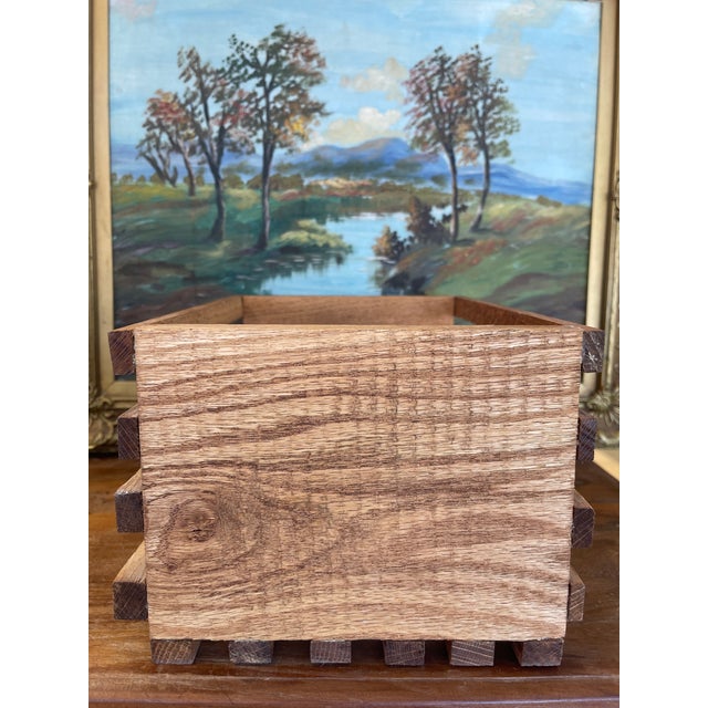 Vintage Cascade Brand Washington Apple Crate With Original Label-Cashmere Fruit Exchange. For Sale In Seattle - Image 6 of 10