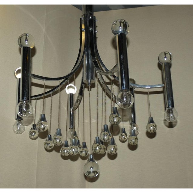 Contemporary Chromed Steel and Crystal Chandelier with 6 Lights attributed to Angelo Gaetano Sciolari, Italy, 1970s For Sale - Image 3 of 10