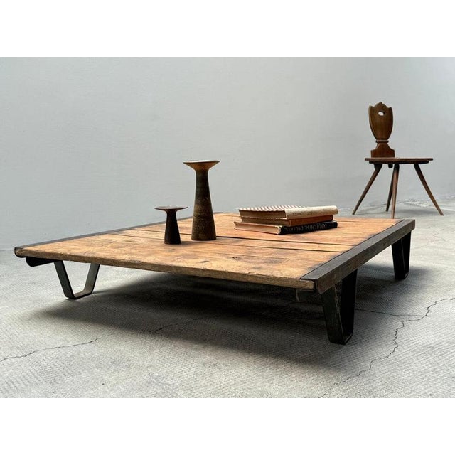 Vintage Industrial Palette Coffee Table in Wood and Steel, Germany, 1930s For Sale - Image 9 of 17