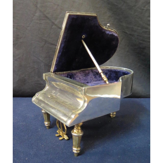 Victorian Vintage Victorian "Remembrance box" For Sale - Image 3 of 12