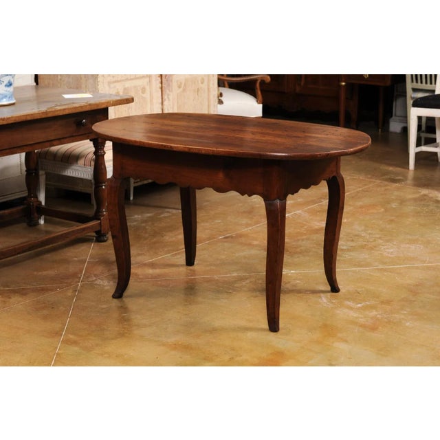 French French 1830s Louis XV Style Center Table with Cabriole Legs and Carved Apron For Sale - Image 3 of 13