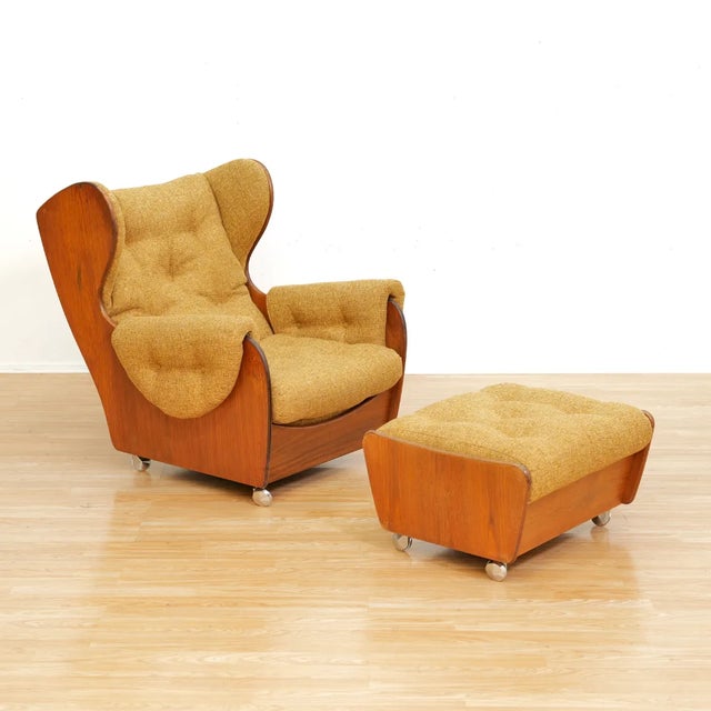 Mid Century Saddleback Sofa & Chair Set by G Plan For Sale - Image 10 of 12