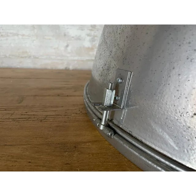 Industrial Industrial Light from Elektrosvit For Sale - Image 3 of 5