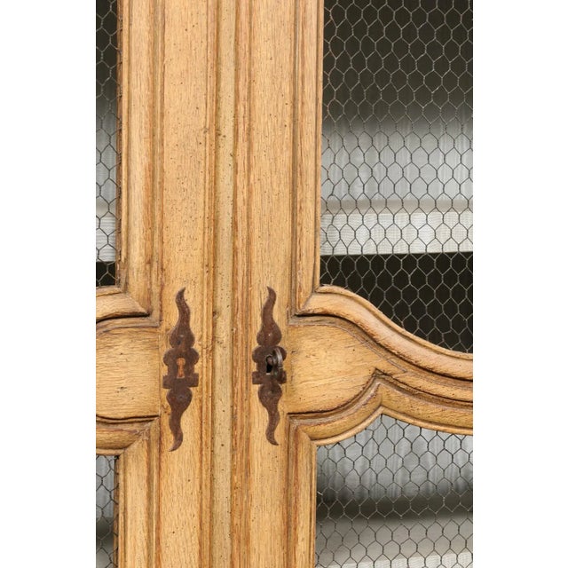 Beige 18th Century French Rococo Buffet à Deux-Corps With Wire Front Doors For Sale - Image 8 of 11