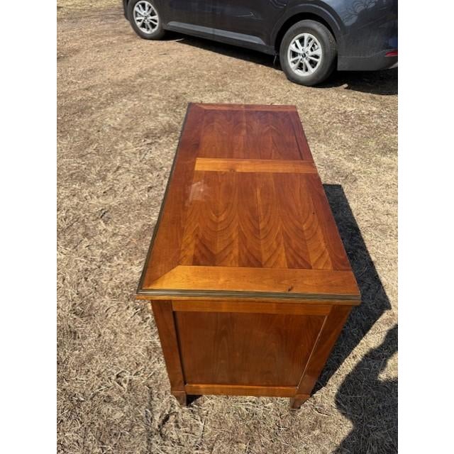 19th Century Louis XVI Walnut Chest of Drawer / Commodes For Sale - Image 12 of 17