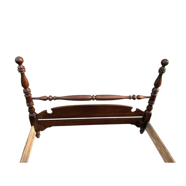 Thomasville Thomasville Cherry Wood Chippendale Style Queen Size Bed - Vintage Late 20th Century For Sale - Image 4 of 7