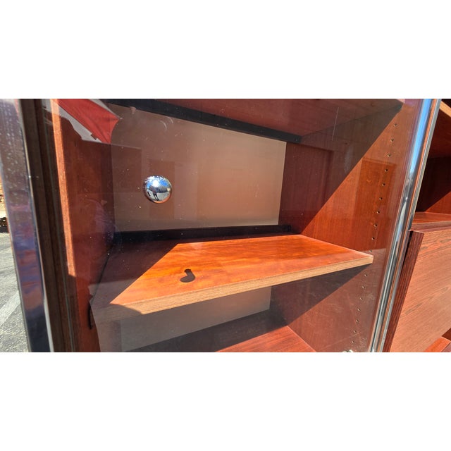 Vintage Mid Century Modern Three Bay Bookcase Wall Unit W Glass Cabinet Doors For Sale - Image 16 of 17