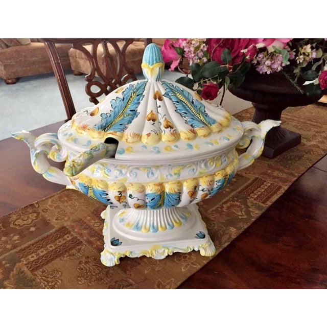 1960s Italian Faience Pedestal Majolica Soup Tureen or Centerpiece With