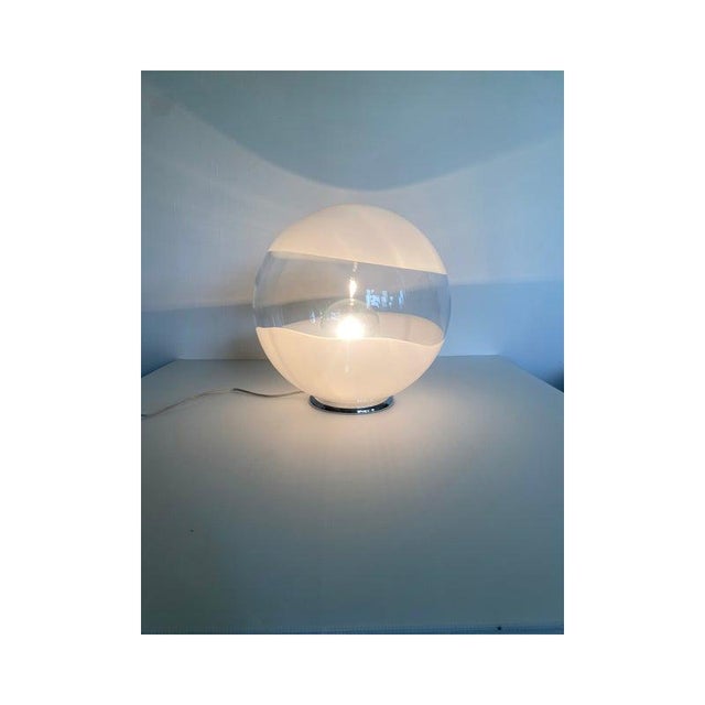 Scenographic White Murano Glass Table Lamp by Simoeng For Sale - Image 10 of 12