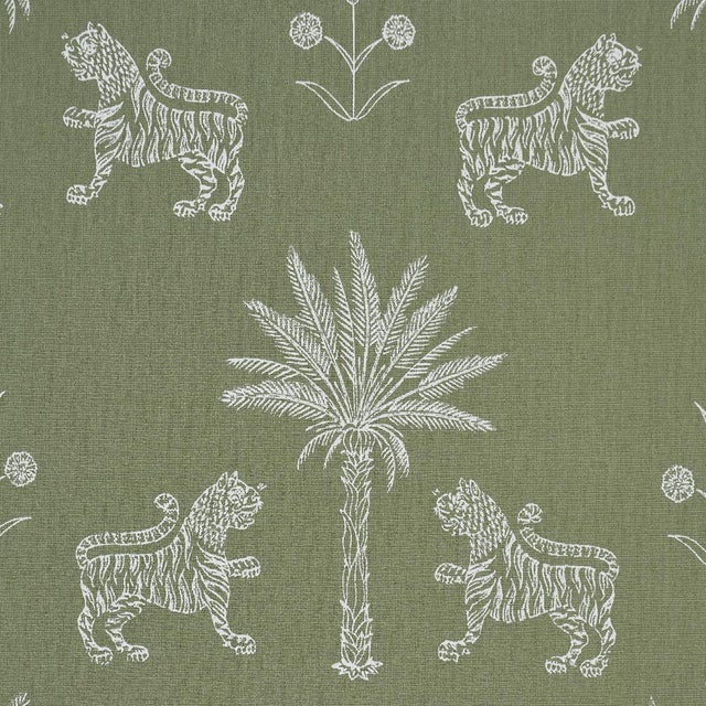 Traditional Sample - Schumacher Tiger Palm Silhouette Outdoor Fabric In Sage For Sale - Image 3 of 5