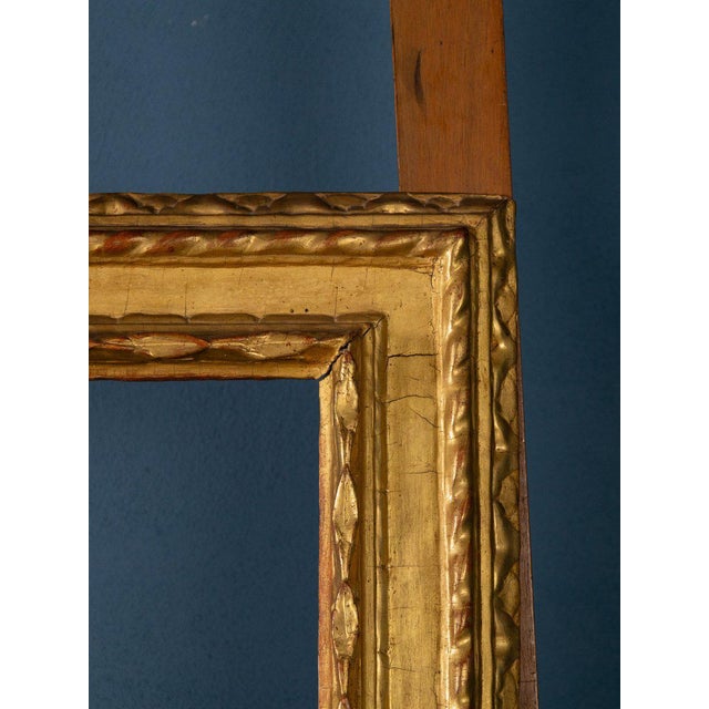 Antique Italian Frame in Carved and Gilded Wood, 1600s For Sale - Image 5 of 6