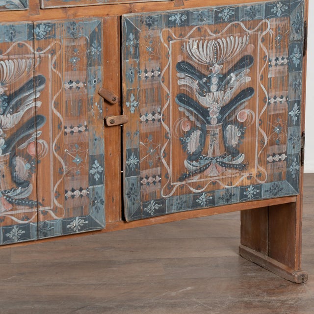 Early 19th Century Swedish Hand-Painted Narrow Cupboard With Plate Rack For Sale - Image 11 of 13