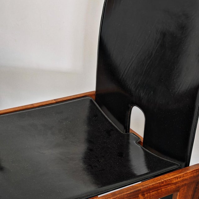 Model 121 Chairs in Leather and Walnut by Afra and Tobia Scarpa for Cassina, 1960s, Set of 6 For Sale - Image 12 of 18