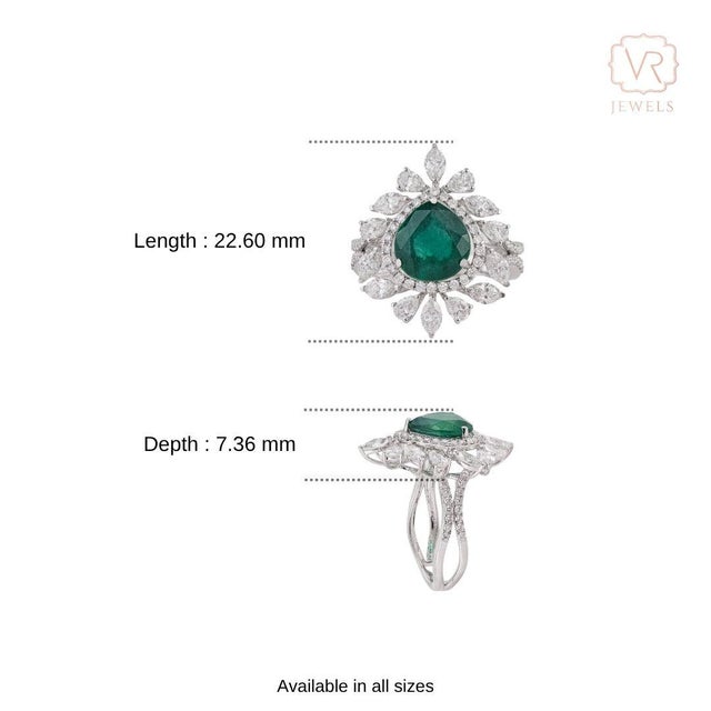 Luxury 2.24Ct Natural Emerald & 1.91Ct Diamond Halo Cocktail Ring Size 6.5 in 18k Gold For Sale - Image 10 of 16