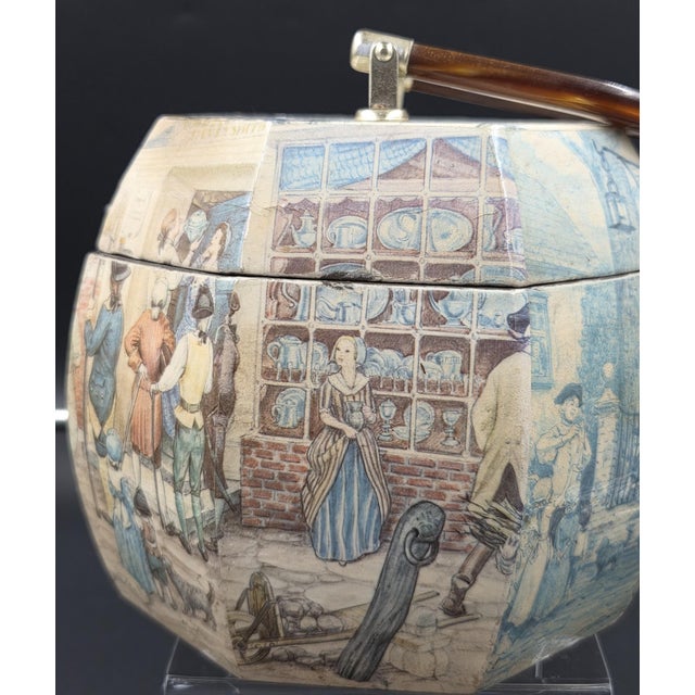 Mid 20th Century Vintage Decoupaged Octagonal Vanity Box/Purse With Colonial Tavern Scene For Sale - Image 5 of 16