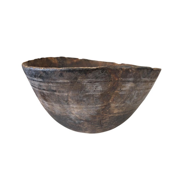 Vintage African Hausa Engraved Wooden Bowl From Niger 11.5" Diameter For Sale - Image 9 of 10