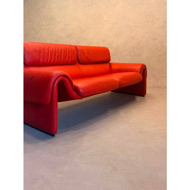 Animal Skin Red Leather DS-2011 Sofa from de Sede, 1980s For Sale - Image 7 of 16