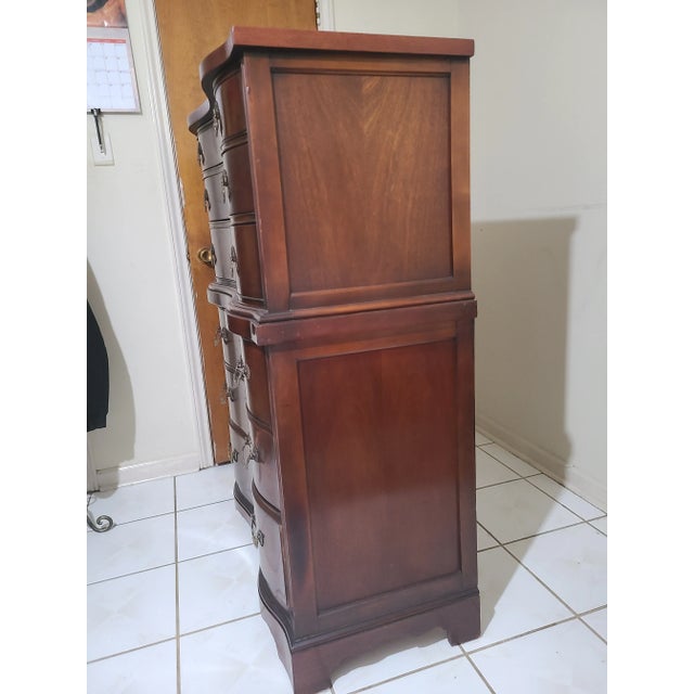 Mid 20th Century Vintage Curved Front Mahogany Chest on Chest For Sale - Image 5 of 13
