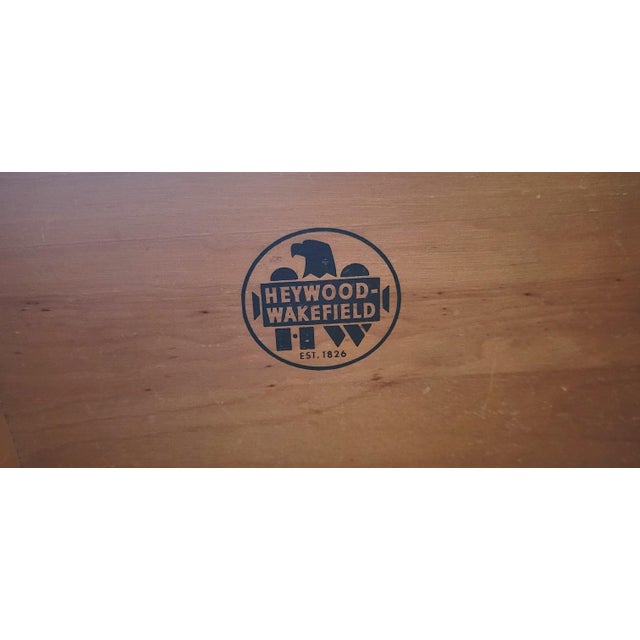 1950s Heywood Wakefield Encore Dresser Chest of Drawers For Sale In Providence - Image 6 of 6