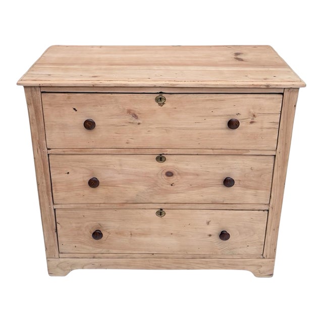 Antique Scrubbed Pine Chest of Drawers For Sale