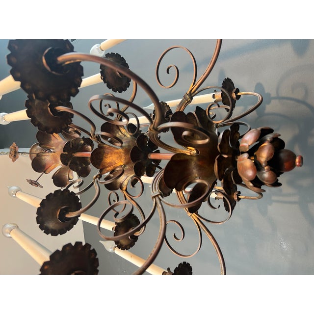 1940s 1940s Large 2-tier chandelier in gold metal with 12 lights in the style of Maison Baguès For Sale - Image 5 of 12