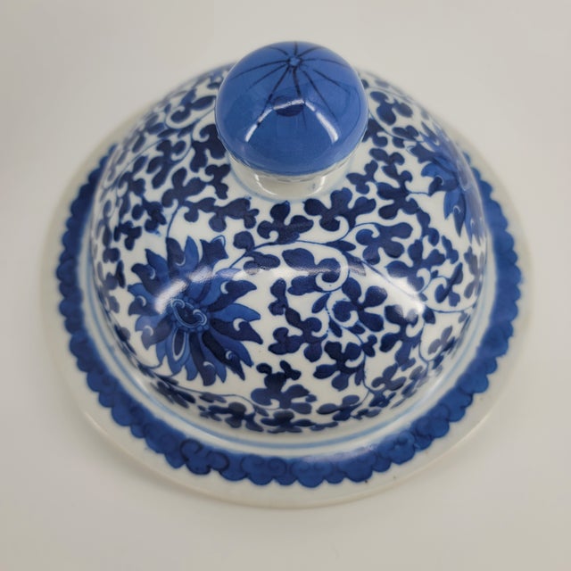 Vintage Large Hand-Painted Chinoiserie Blue & White Lotus Temple Porcelain Jar With Lid For Sale - Image 9 of 18
