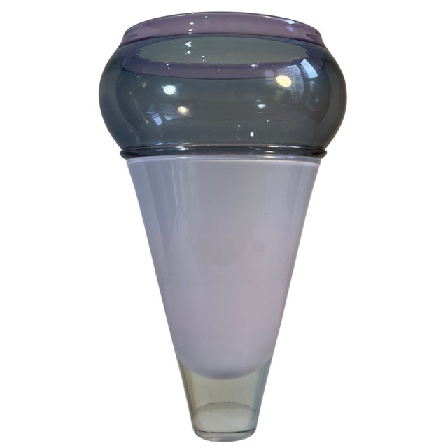 Art Glass Lavender Gray Cone Shaped Vase Brand & Greenberg 1986 For Sale - Image 14 of 17