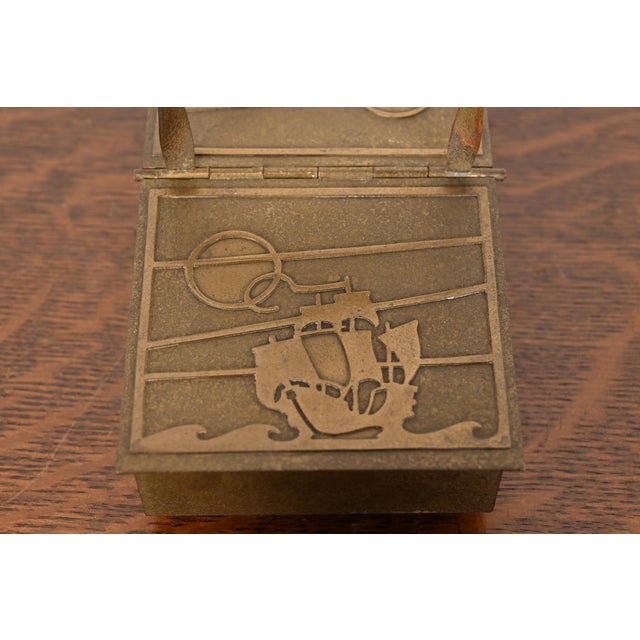 Wood Silver Crest Arts & Crafts Nautical Bronze Humidor Cigar Box With Handle For Sale - Image 7 of 12