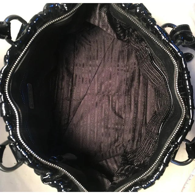 Animal Skin Prada Black Patent Leather Gaufre Ruched Handbag Tote For Sale - Image 7 of 8