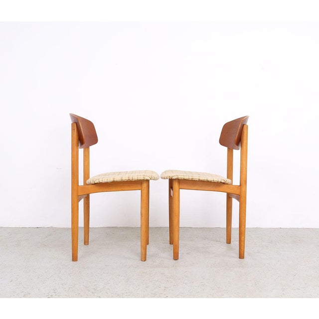 A stylish set of børge mogensen model 122 chairs, designed in 1952 and manufactured by søborg møbelfabrik in denmark....