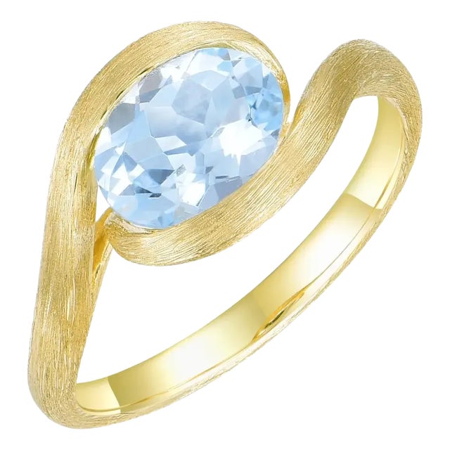 Kai Eternal Wave Oval Aquamarine East-West Ring in 14k Yellow Gold, size 6.5 For Sale