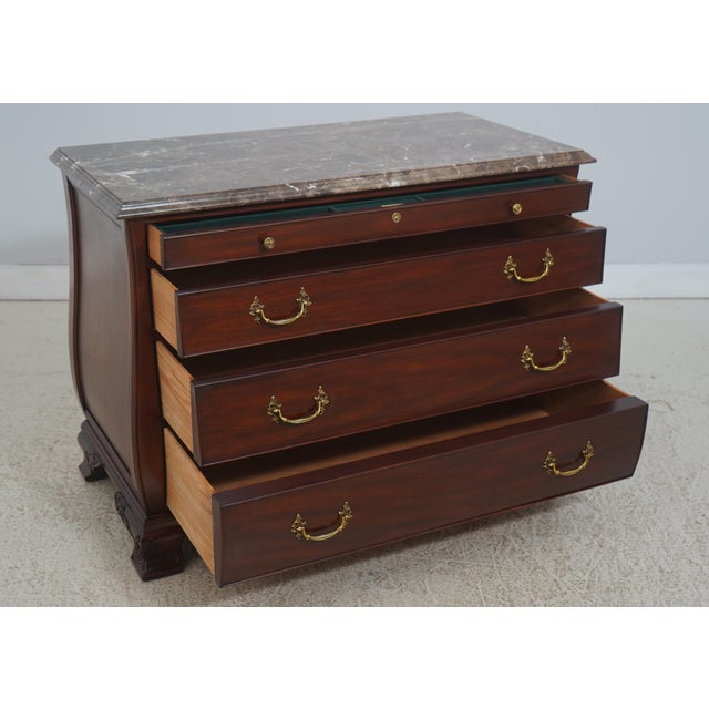 Chippendale Henkel Harris Marble Top Kettle Base Mahogany Chest For Sale - Image 3 of 18
