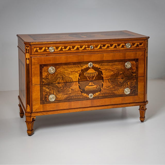 Early 19th Century Neoclassical Chest of Drawers, Germany For Sale - Image 11 of 11