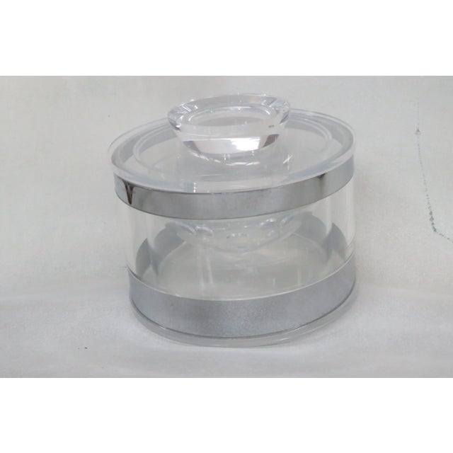 Ellen Rogin Mid Century Lucite Ice Bucket Caddy Barware With Strainer For Sale - Image 9 of 12