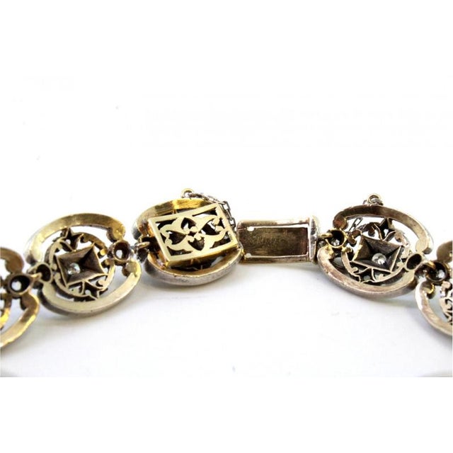 Art Deco 19.2K Gold Bracelet with Diamond Paddle For Sale - Image 4 of 10